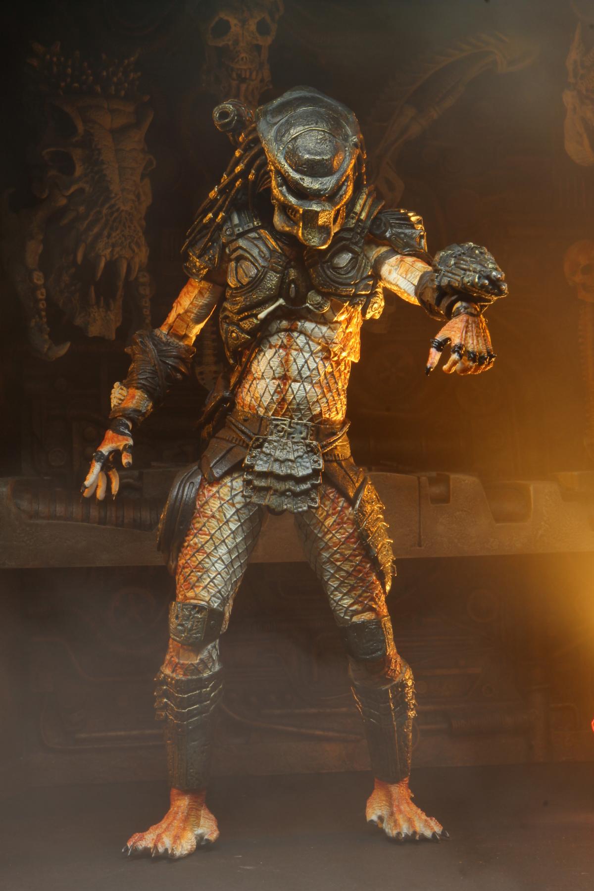 NECA Predator 2 Ultimate Stalker Predator Action Figure (7 inch Scale) - View 3