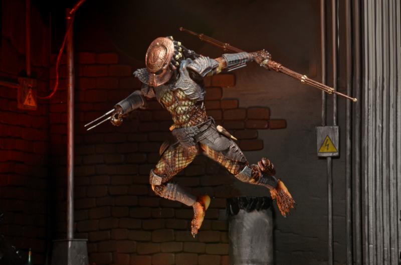 NECA Predator 2 City Hunter Ultimate Action Figure (7 inch Scale)
