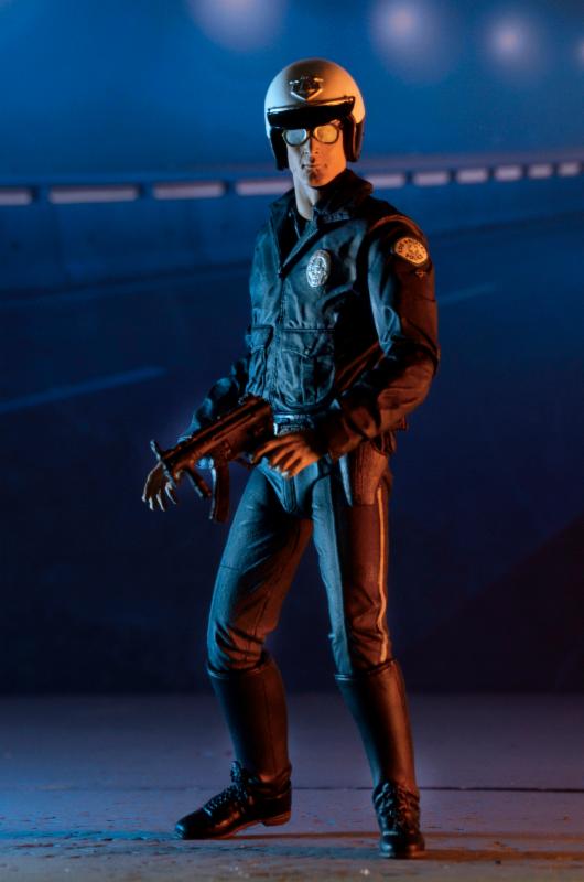 NECA Terminator 2 T-1000 Motorcycle Cop Ultimate Action Figure (7 inch Scale)