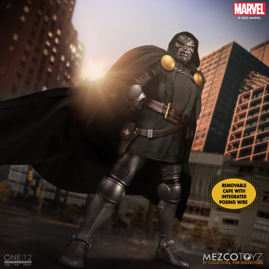 Mezco Toyz One:12 Collective Doctor Doom Action Figure (17 cm)