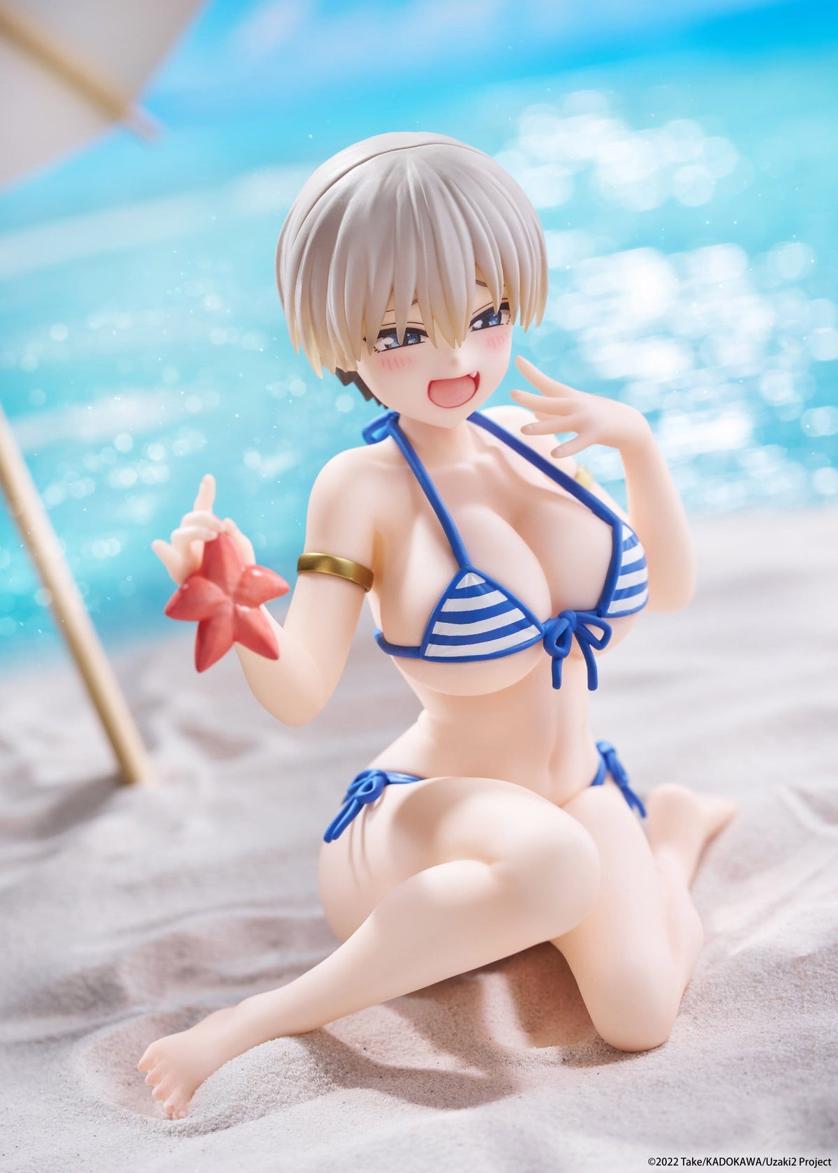 Taito Desktop Cute Uzaki-chan Wants to Hang Out! Hana Uzaki Swimwear Ver. PVC Figure (13 cm) - View 2