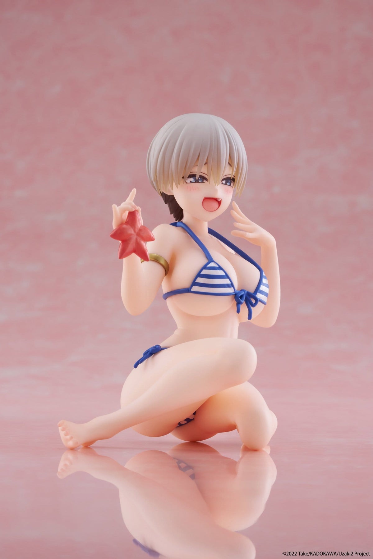 Taito Desktop Cute Uzaki-chan Wants to Hang Out! Hana Uzaki Swimwear Ver. PVC Figure (13 cm) - View 5