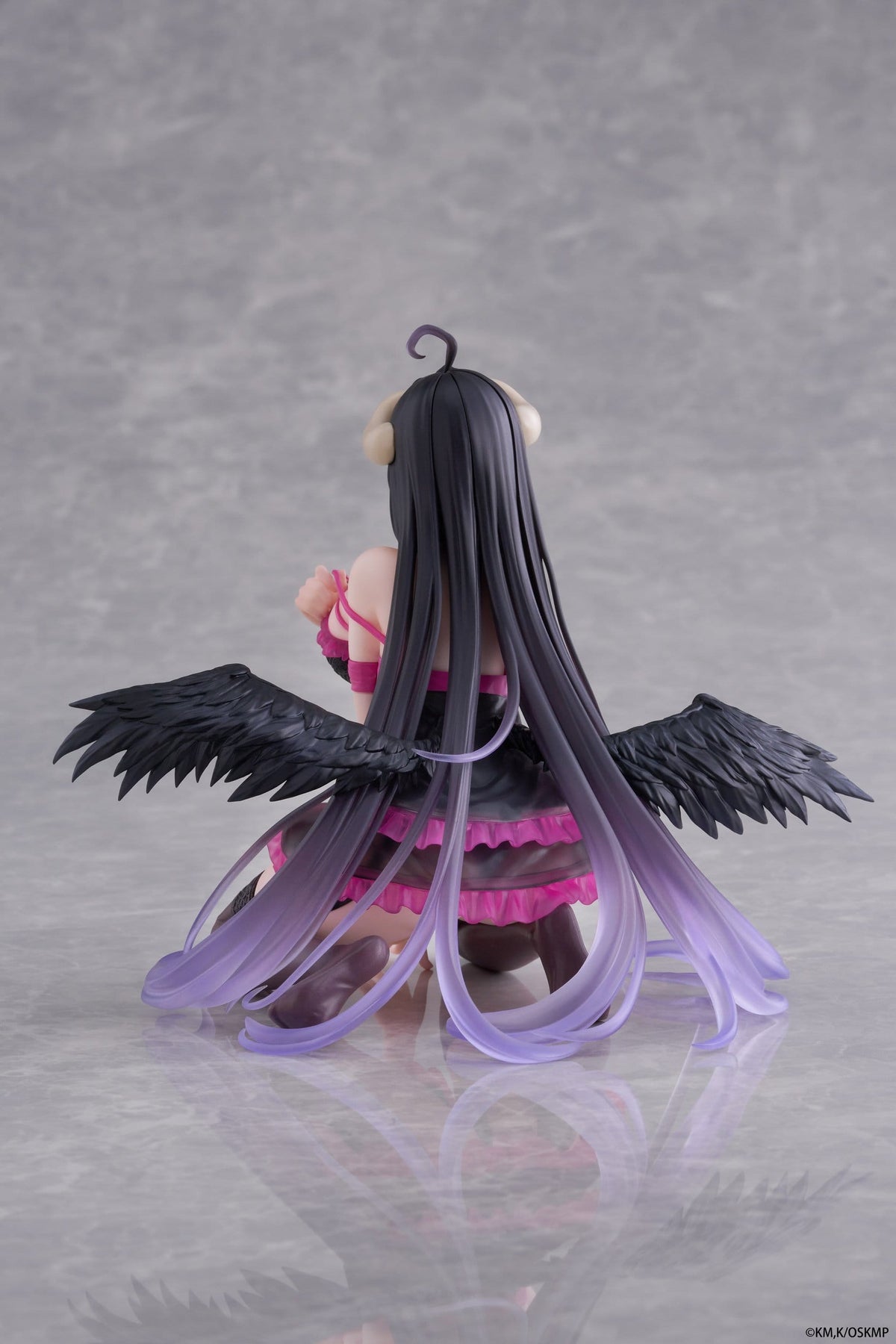 Taito Desktop Cute Overlord Albedo Negligee Ver. PVC Figure (13 cm) - View 12