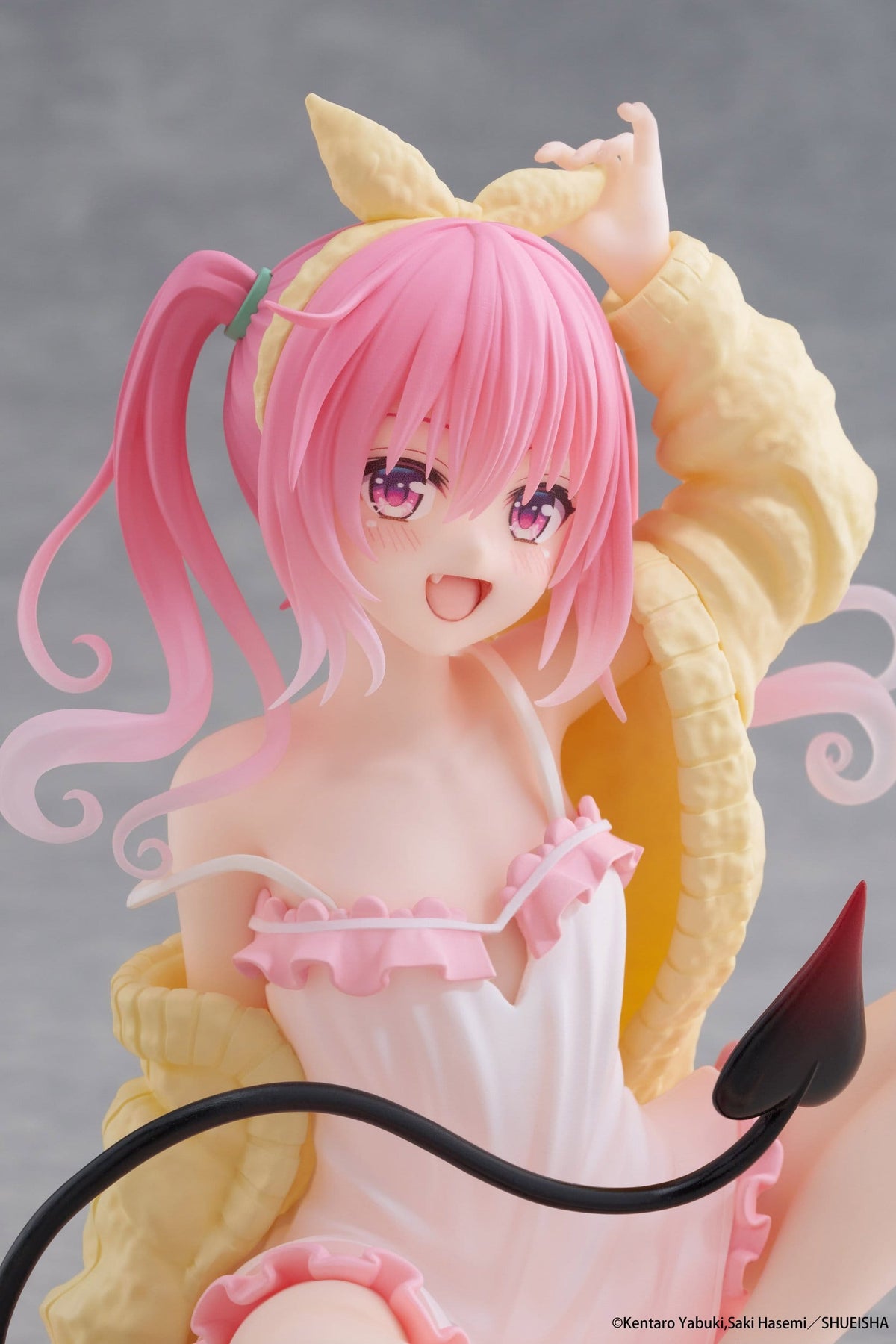 Taito Desktop Cute To Love-Ru Darkness Nana Astar Deviluke Room Wear Ver. PVC Statue (13 cm) - View 3