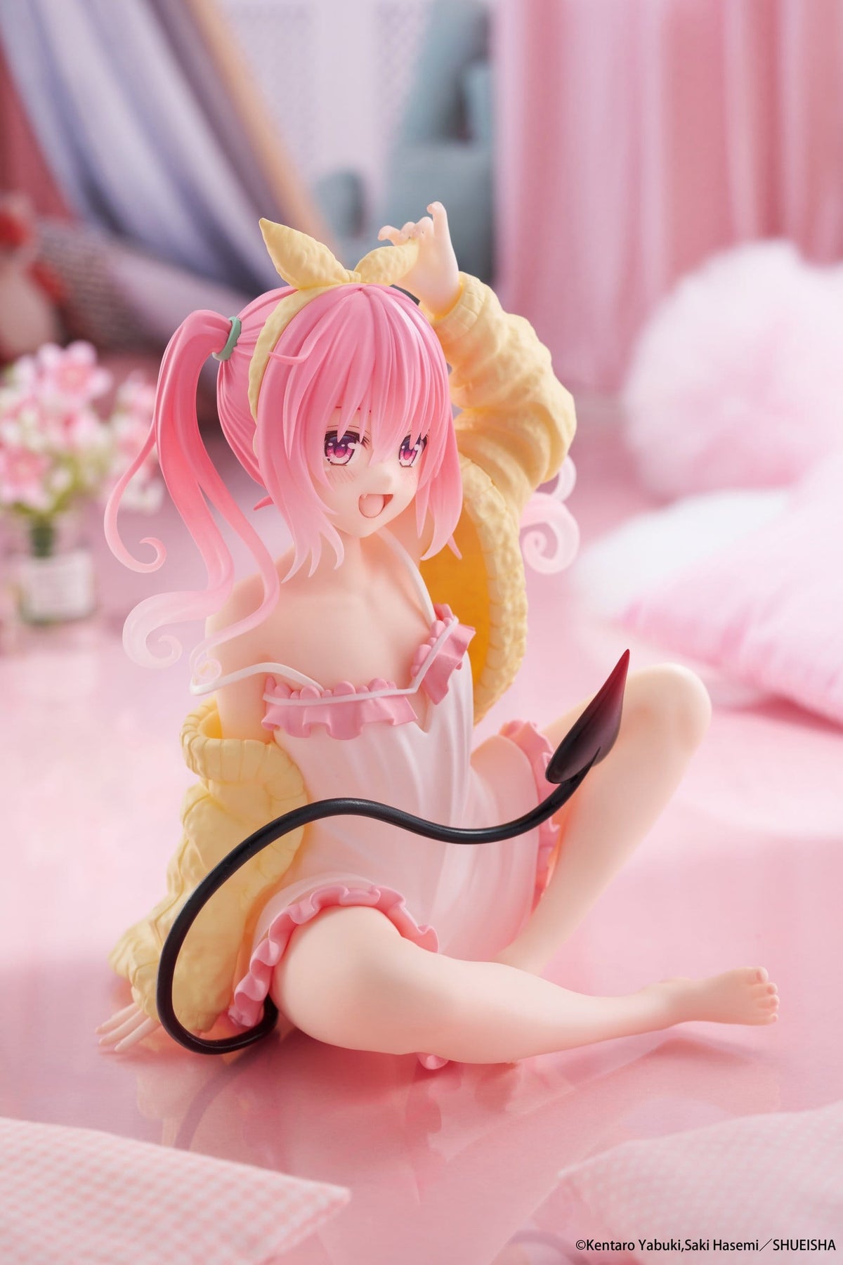 Taito Desktop Cute To Love-Ru Darkness Nana Astar Deviluke Room Wear Ver. PVC Statue (13 cm) - View 7