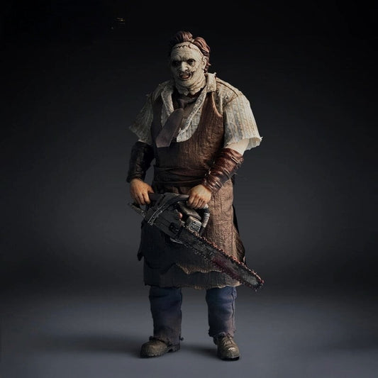 Mezco Toyz One:12 Collective Texas Chainsaw Massacre Leatherface Action Figure (1/12 Scale) - View 1