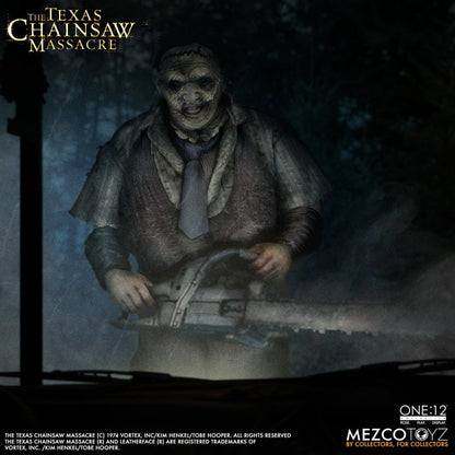 Mezco Toyz One:12 Collective Texas Chainsaw Massacre Leatherface Action Figure (1/12 Scale) - View 13