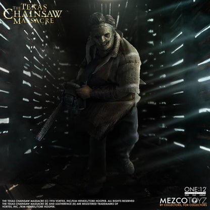 Mezco Toyz One:12 Collective Texas Chainsaw Massacre Leatherface Action Figure (1/12 Scale) - View 11