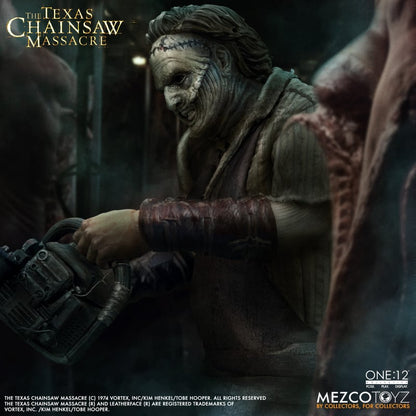 Mezco Toyz One:12 Collective Texas Chainsaw Massacre Leatherface Action Figure (1/12 Scale) - View 9